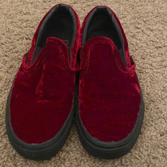 VANS red velvet slip ons size 5 - Picture 2 of 3